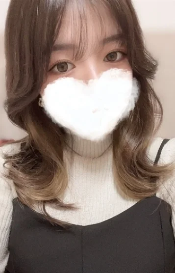 成海 ももか