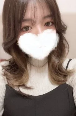 成海 ももか