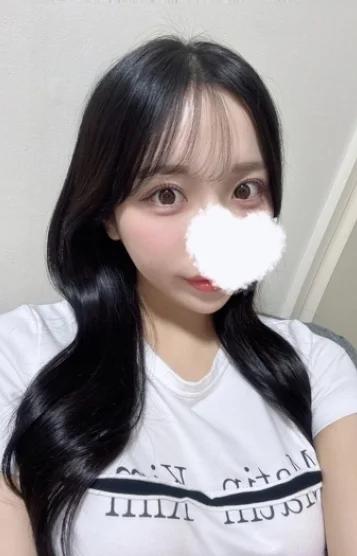 葉月　りか