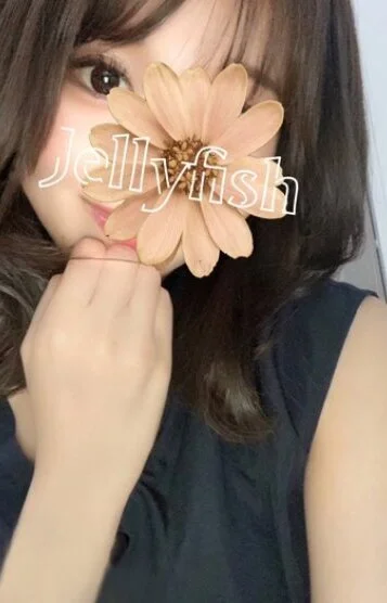 佐々木まいな