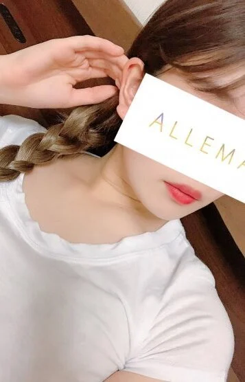 西山かのん