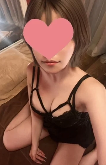 花沢かれん