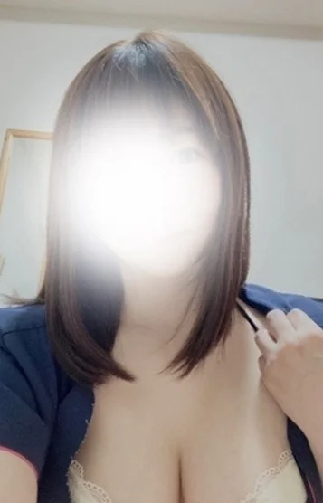 浅野あみ
