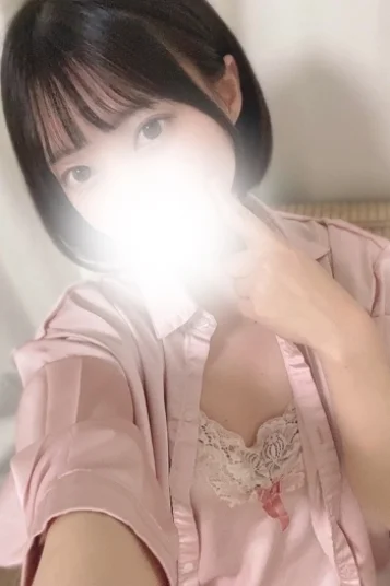 湊まほ
