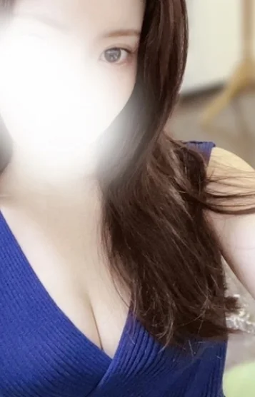 三上るな