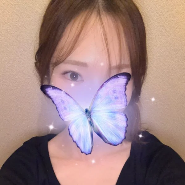 出勤してます🐥💓えみり♡