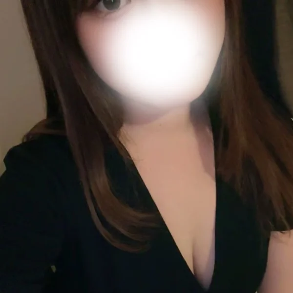 博多店にて出勤です✨