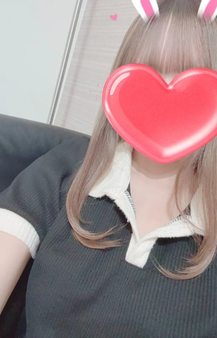 今日は出勤してます(˶' ᵕ ' ˶♡あいす