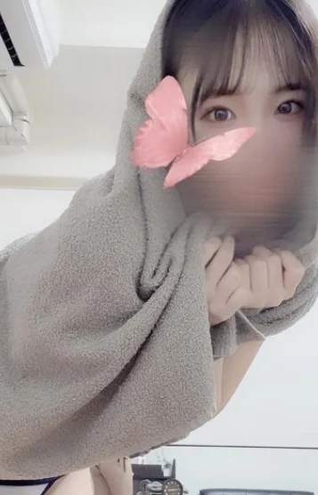 椎名 りさ