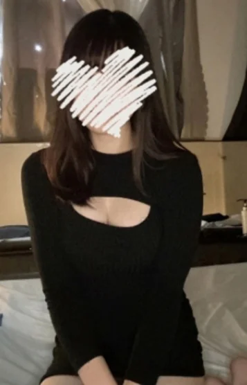 成瀬ゆあ