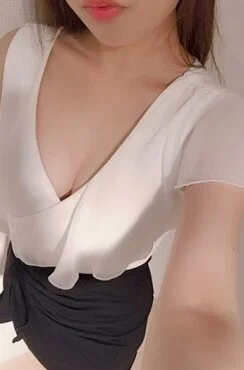 小松 しゅうか