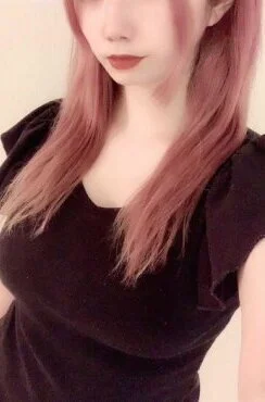 大澤 ひな