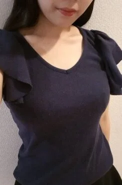 浅本 かなで