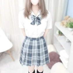 真弓ゆあ