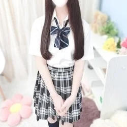 林ひなこ
