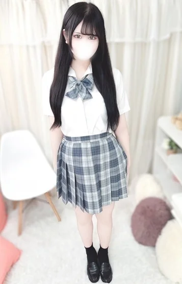 木下なほ
