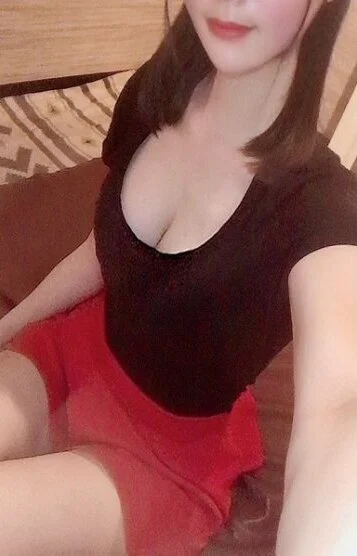 桜庭なるみ