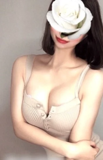 水野りな　モデル系