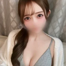 🎀🤍新人速報🤍🎀 《恋羽ゆら》出勤