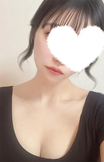 青山かりな