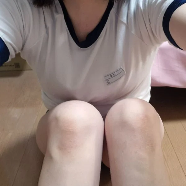 出勤してます。