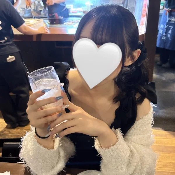 今日も12時からいるよ🤍
