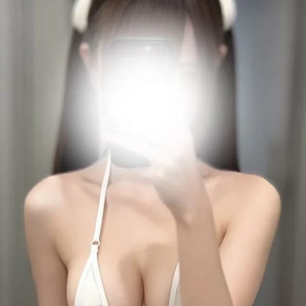 出勤してます^> ̫ <^