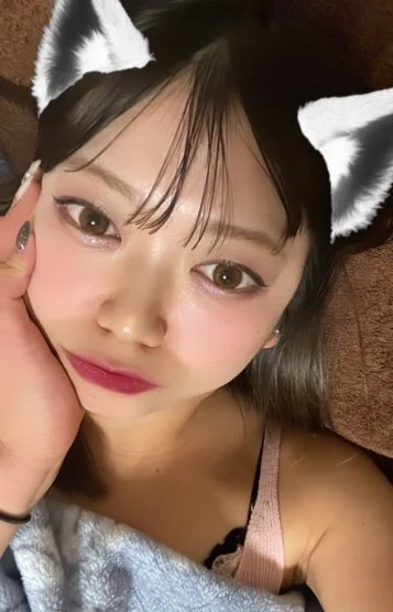 百瀬ひな