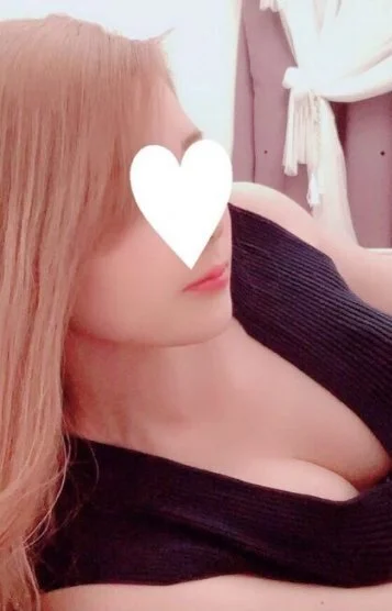 ナナミ