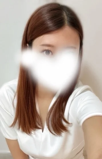 西野 ひな