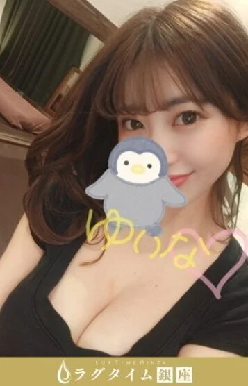 白坂ゆいな