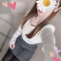 無邪気な笑顔と破壊力ボディー♡星野なな...