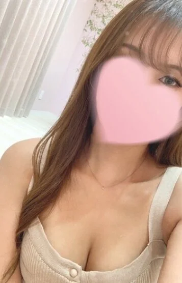 エミ