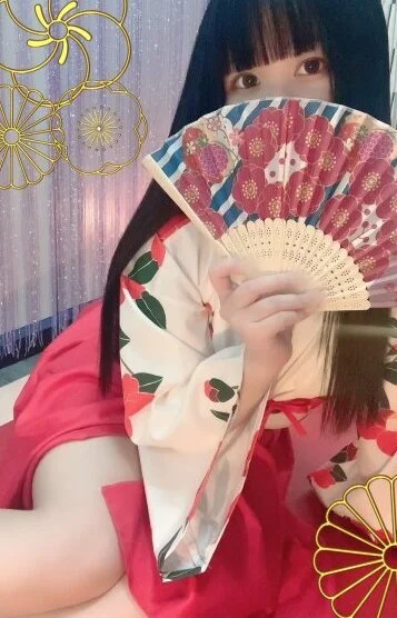 伊織 優里奈