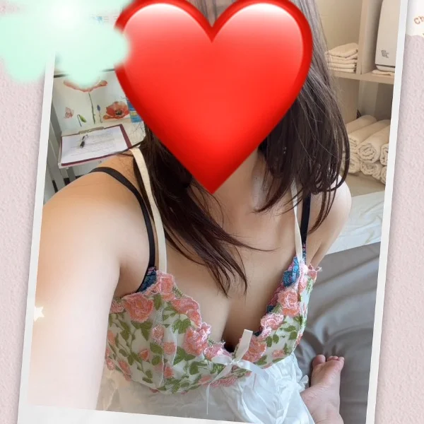 本日出勤しております( *´꒳`* )