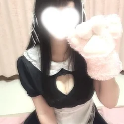 猫耳＆ミニメイド服＆萌えニーハイでお出...