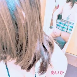 ♡股割れマイクロビキニ！こんなかわいい...