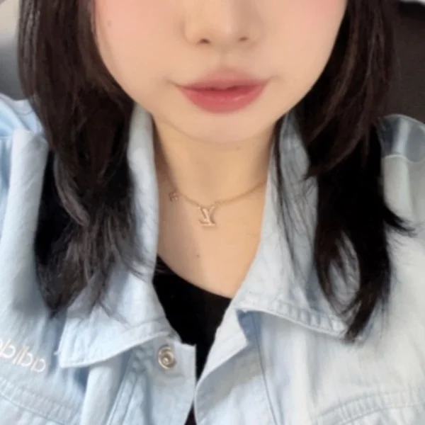 いまーす｡꒰ˆִっ. ɞ̴̶̷̥ˆ꒱֯  ⟡.·