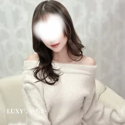 擦れていない可愛いセラピストはお好きで...