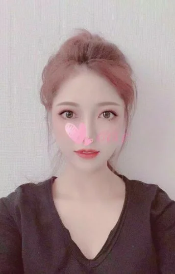ナツキ