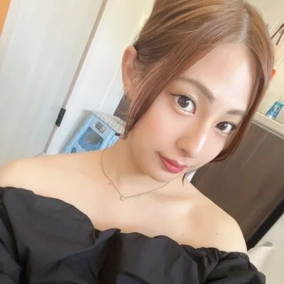 超キレ可愛いニューハーフセラピスト「ゆりの」さん出勤中です。