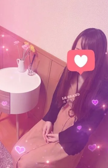 みーな
