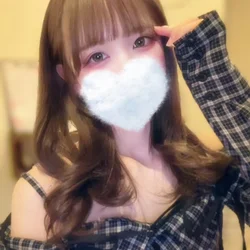深月　ゆめ