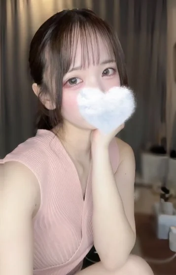 深月 ゆめ