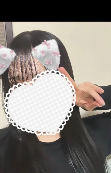 まりな(新人)