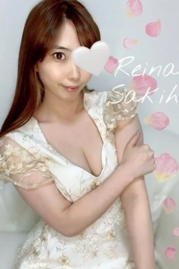咲妃れいな