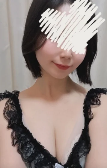 鈴木ももな