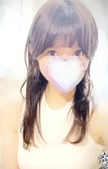 片桐ありさ