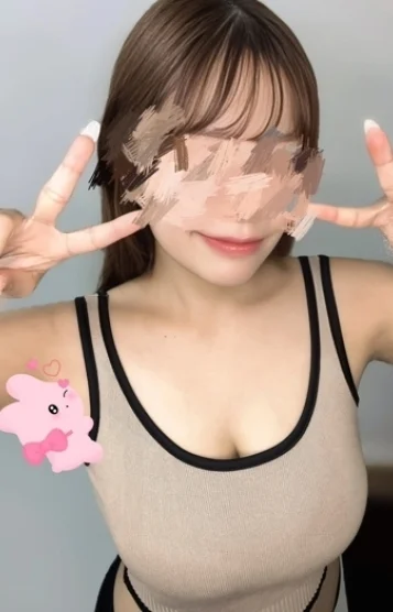 真白 にこり