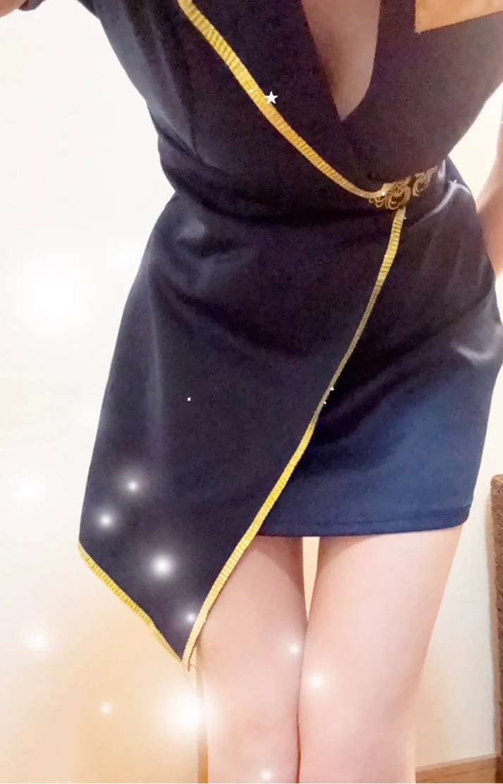 15日10:00~14:30 出勤します🫶🏻